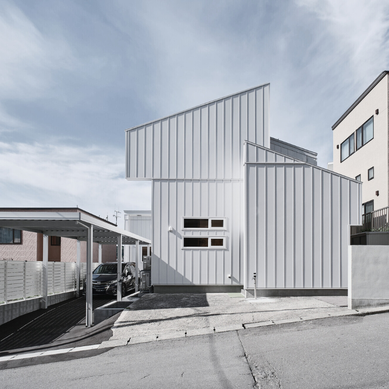 築49年の家をフルリノベーション｜元の外観を活かした住まい再生